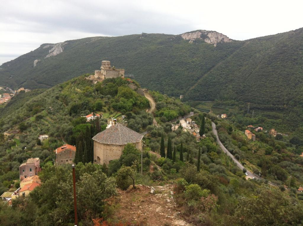 Agriturismo La Rocca Di Perti Finale Ligure Exterior foto